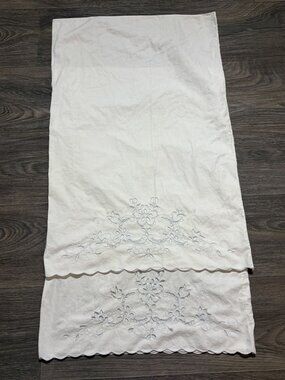 Vintage White Pillowcase Scalloped Edge Floral Embroidery Standard Queen Set of